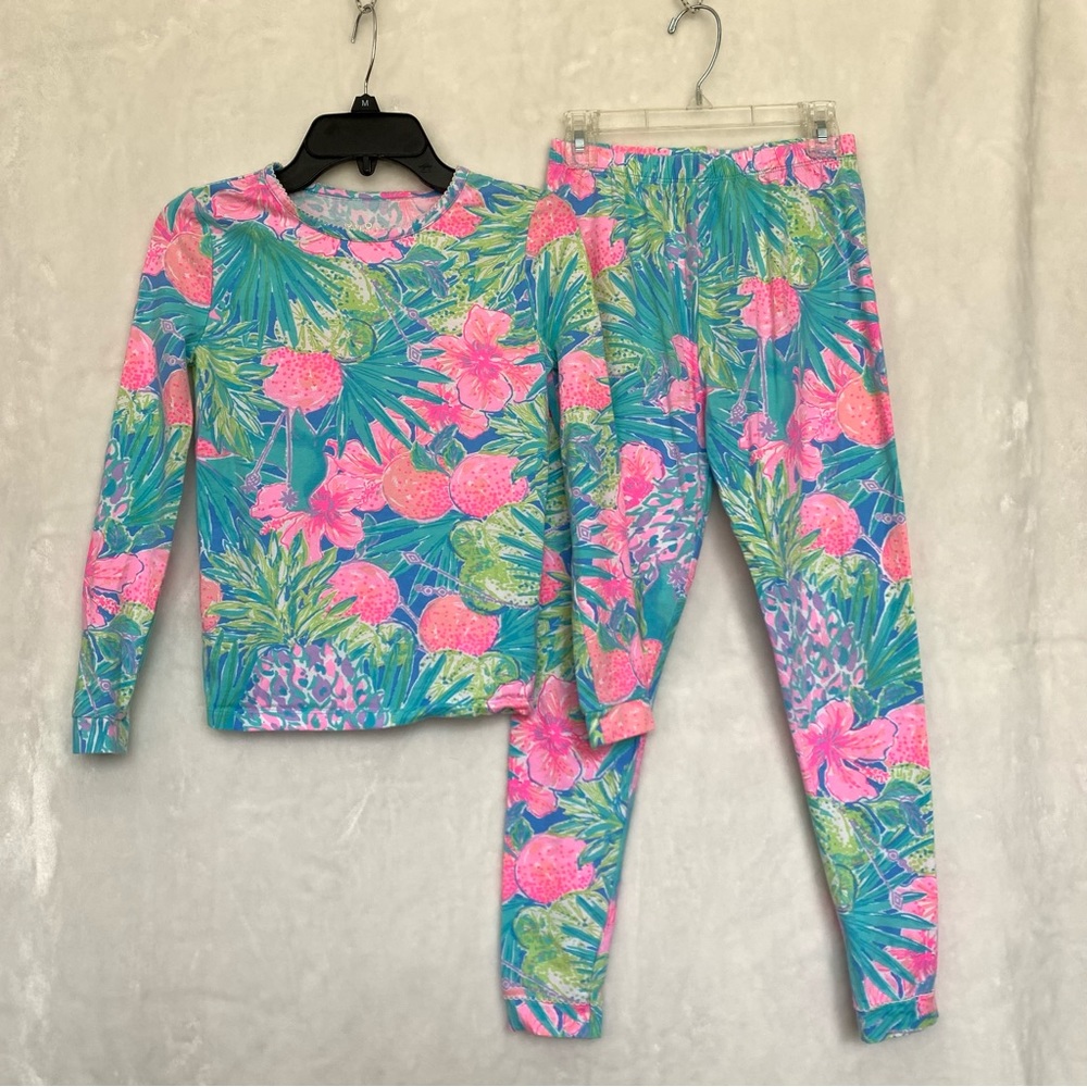 Lilly Pulitzer little girls Pajama Set. Size 12 Girls. Colors Blue, Pink & Green
